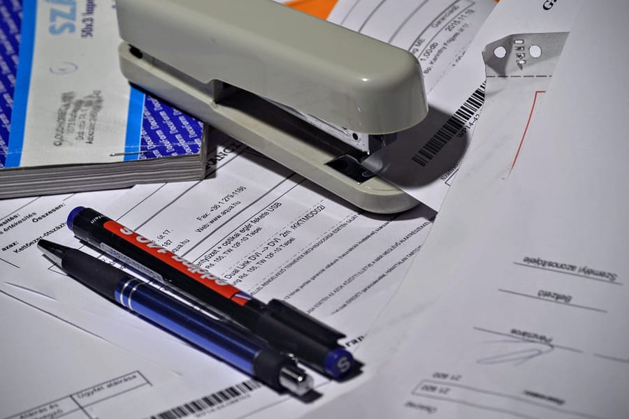 Adjointe en prêts hypothécaires à Montréal : rôle, salaire et tâches